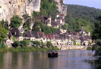 In the Dordogne on bike trip through France with trailers